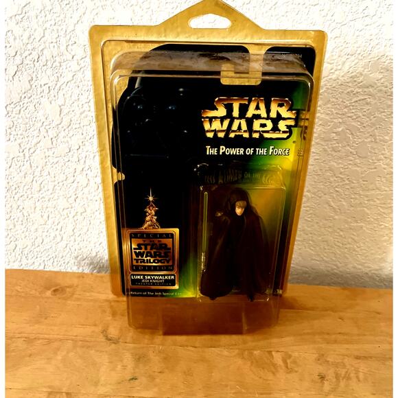 Star Wars POTF Luke Skywalker Jedi Knight Theater Edition w/ Star Case RARE - Picture 1 of 1